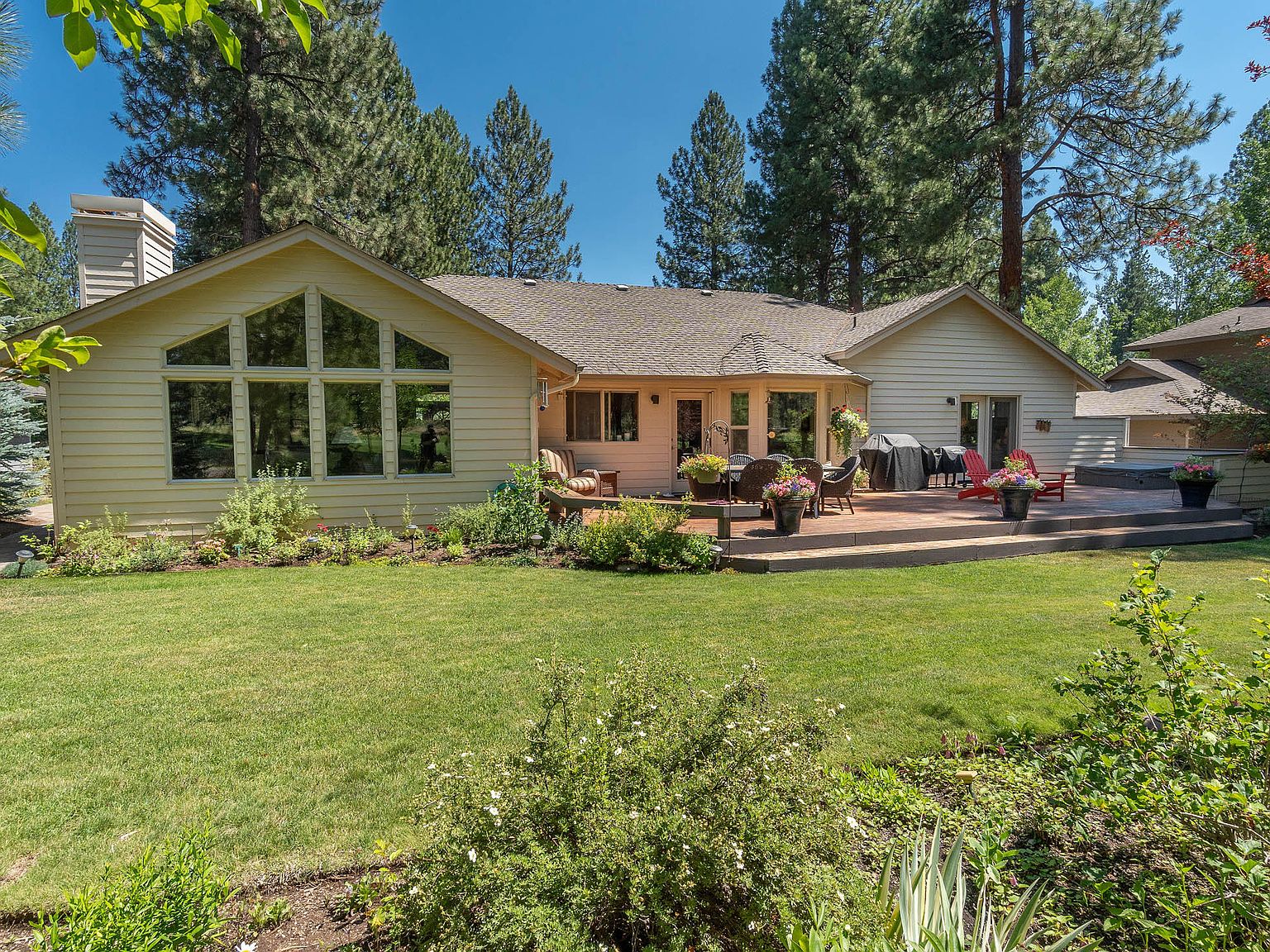 60749 Golf Village Loop