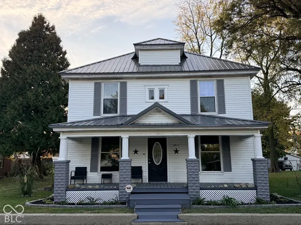 105 S Broad St, Mooreland, IN 47360