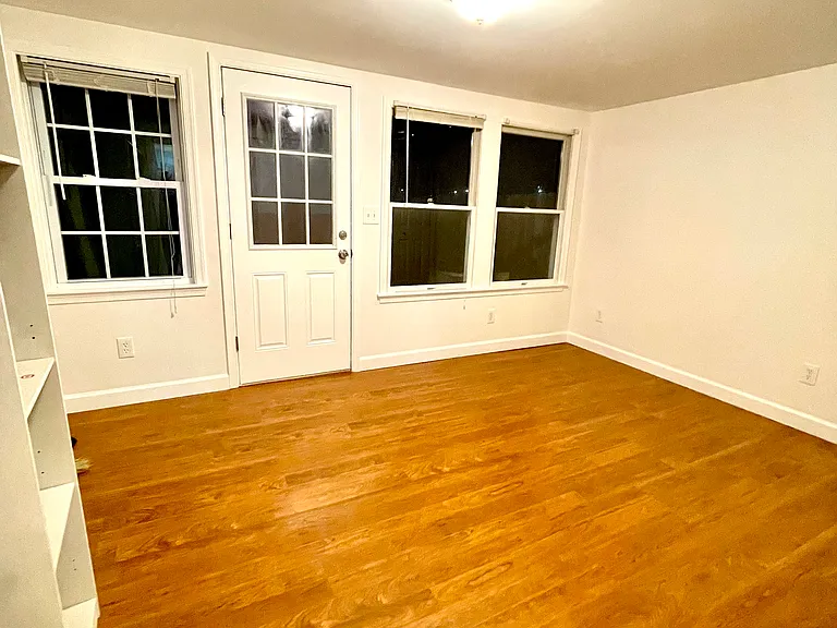 6541 Saint Helena Ave — Photo 6