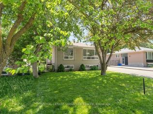 47 Aurora Heights Dr, Aurora, ON L4G2W6