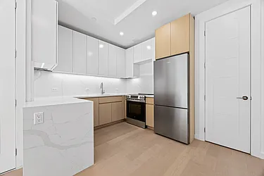 2183 Ocean Avenue, #3D