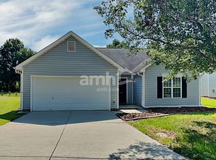 120 Salem Ridge Ct, Clemmons, NC 27012