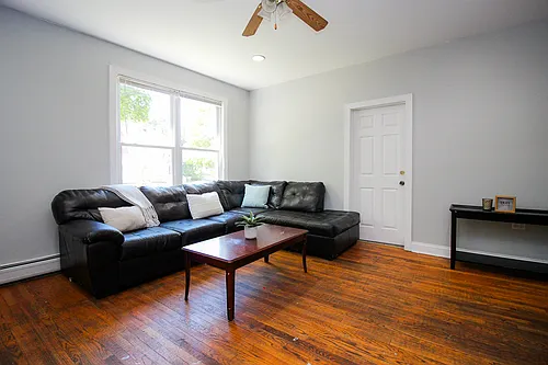 7 Water St #1 Photo 1