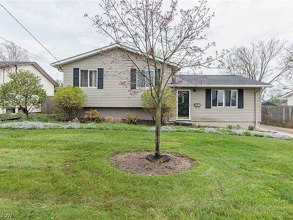 2nd image of 13515 Heatherwood Dr