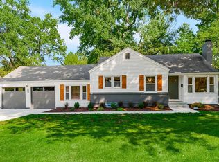 6205 Mission Rd, Fairway, KS 66205