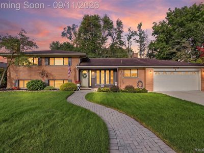 16799 Farmington Rd, Livonia, MI, 48154