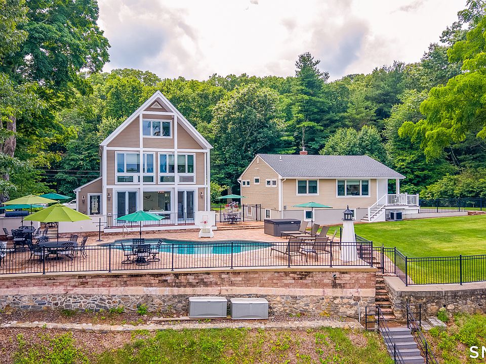 1st image of 5-7 Haddam Dock Road