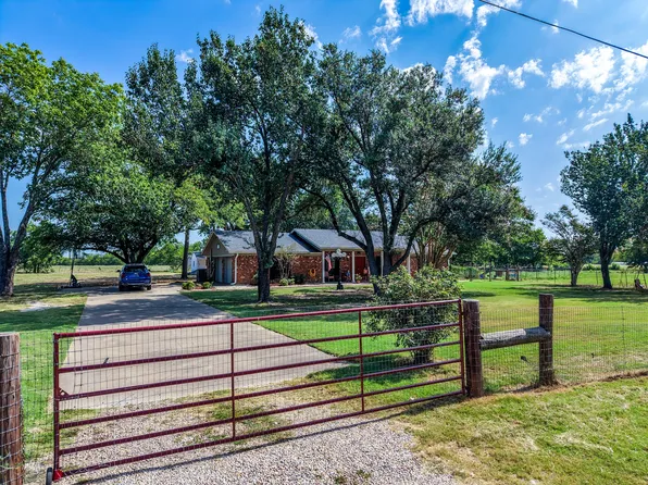 2767 County Road 1112, Brashear, TX 75420
