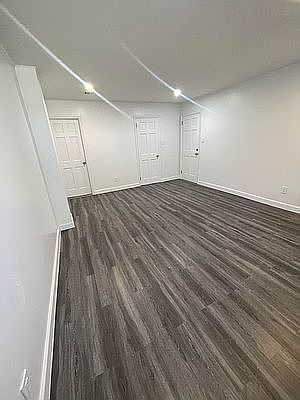 2nd image of 346A Chauncey St #B1