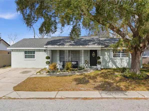 7215 Stone Rd, Port Richey, FL 34668