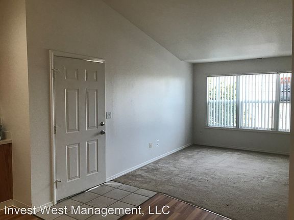 2nd image of 5900 NE 35th Cir
