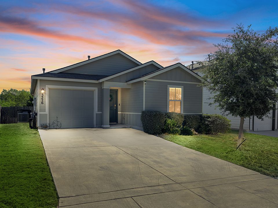 1st image of 5526 Rosillo Gate