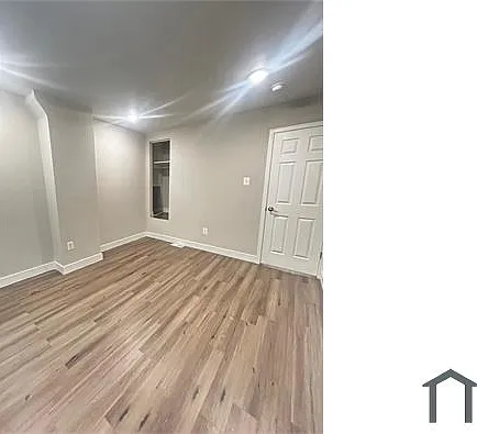 1922 N Marshall St — Photo 5