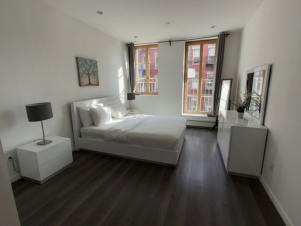 1st image of 145 Mulberry St APT 4D
