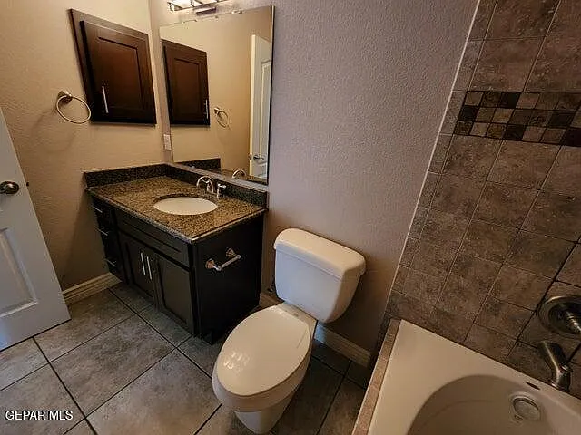 11730 Dos Palmas Dr #B — Photo 31