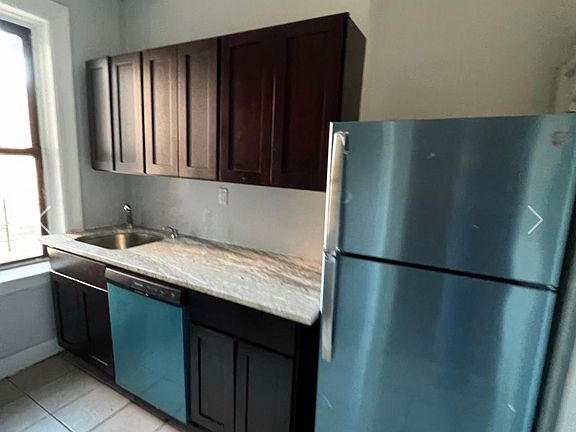 2nd image of 319 Fairmount Ave #109