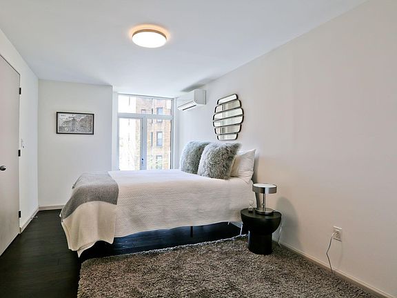 4th image of 14438 35th Ave APT 4D