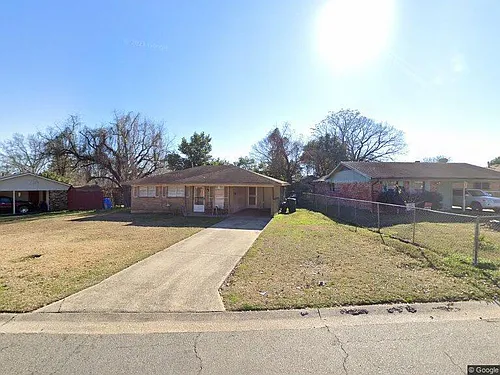 4105 Forest Oak Dr Photo 1