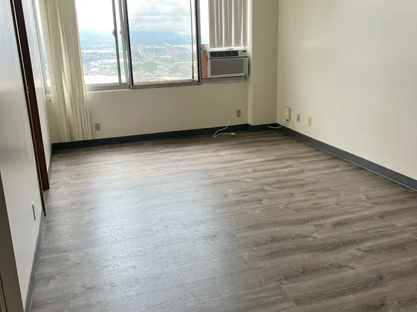 1060 Kamehameha Hwy APT 2705B, Pearl City, HI 96782