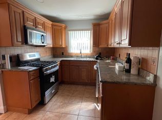 959 E 106th St, Brooklyn, NY 11236