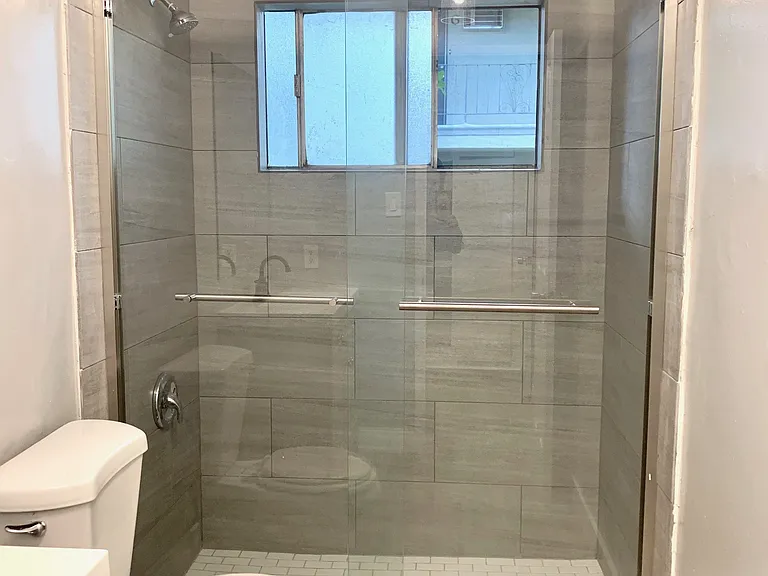 7318 Newlin Ave #5/6 — Photo 3