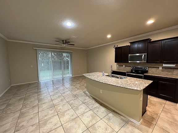 5th image of 4904 White Sanderling Ct