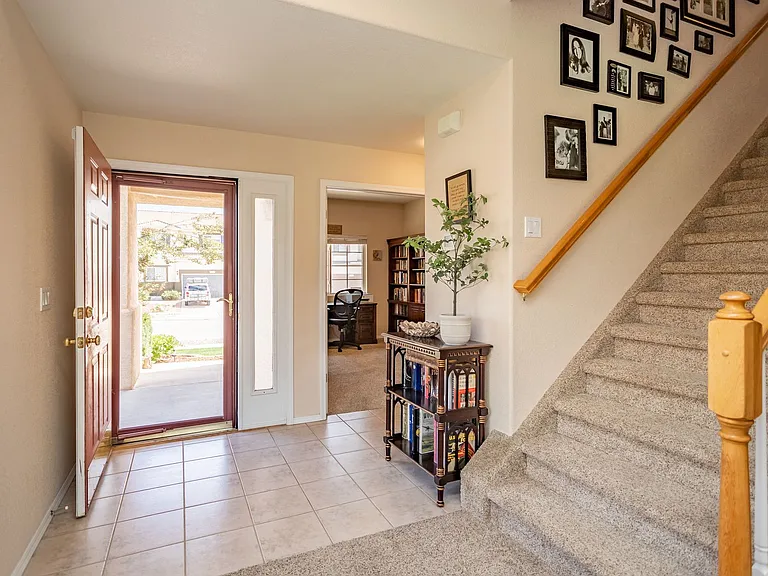 5712 Stable Ct — Photo 7
