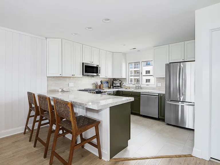 512 E Brigantine Ave #2 — Photo 13