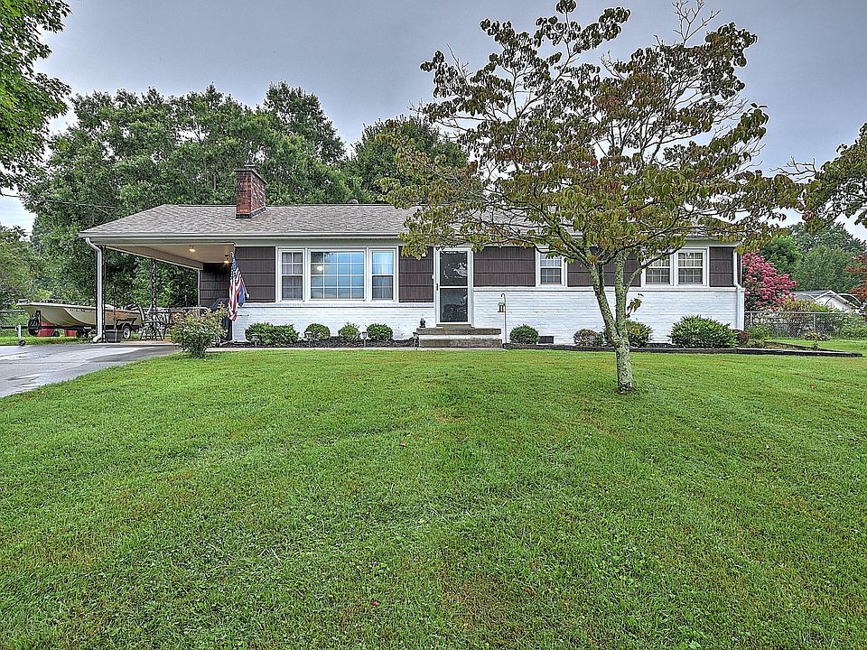1st image of 1907 Kenwood Dr