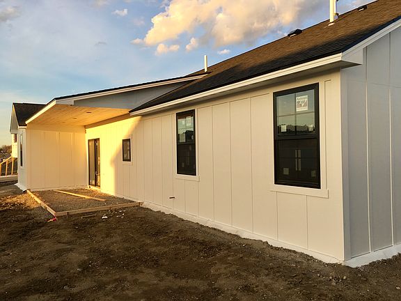 Andersen 100 series windows
