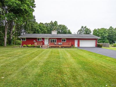 3343 Raymond Rd, Sanborn, NY, 14132