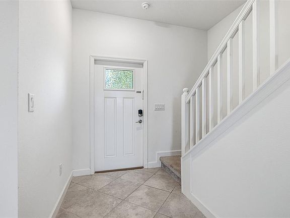 4th image of 3216 Bryant Park Dr