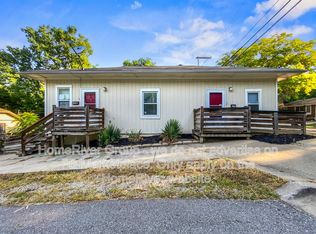 1330 S Arlington Ave #A, Independence, MO 64052