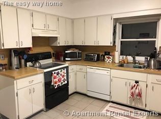 19 Miller Ave #2, Cambridge, MA 02140