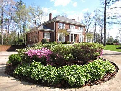 1st image of 2323 Glencrofte Ln
