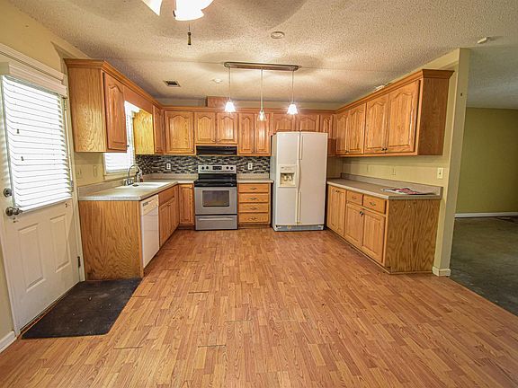 2nd image of 11322 Hen Smith Rd