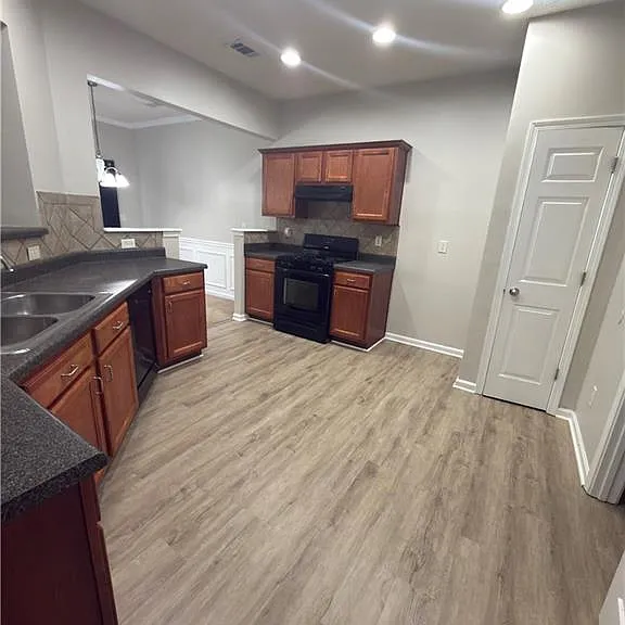 6106 Allpoint Way — Photo 3