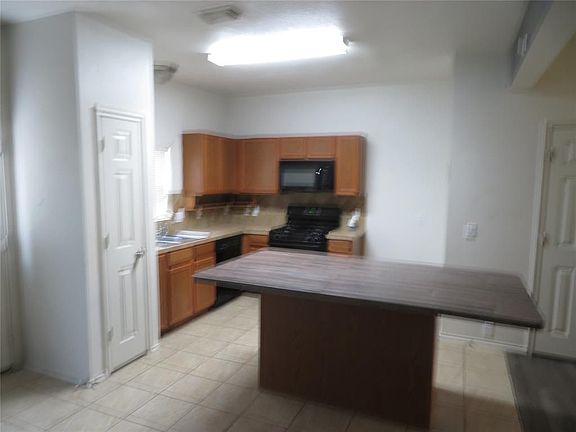 2nd image of 16854 Pine Castle Dr