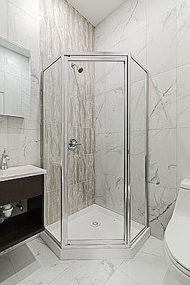 5th image of 20 Suydam St #3