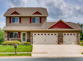 900 Cole Ave, Montrose, MN 55363