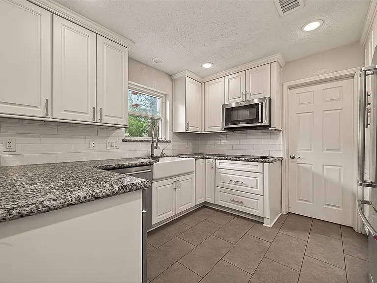 14507 Ravenhurst Ln — Photo 17