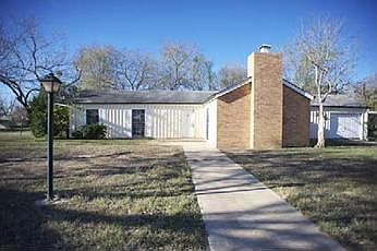 1st image of 802 Campbell Ave