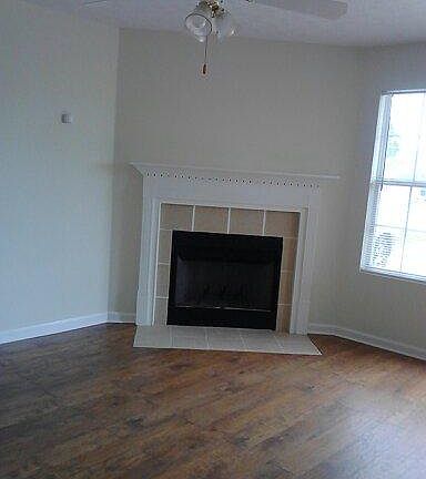 2nd image of 9409 Mulligan Ct