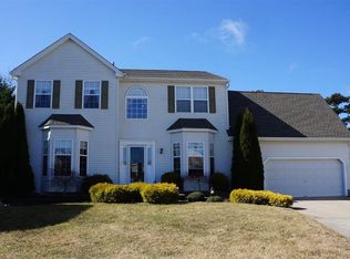 10 Brielle Ave, Egg Harbor Township, NJ 08234