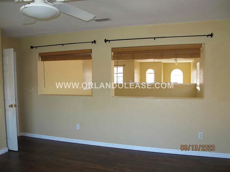 925 Torrey Pine Dr — Photo 16