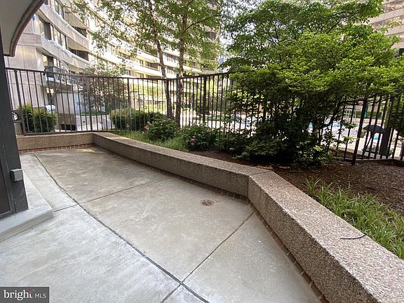 2nd image of 1200 Crystal Dr APT 214