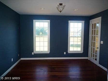 4th image of 1325 Wyndale Dr