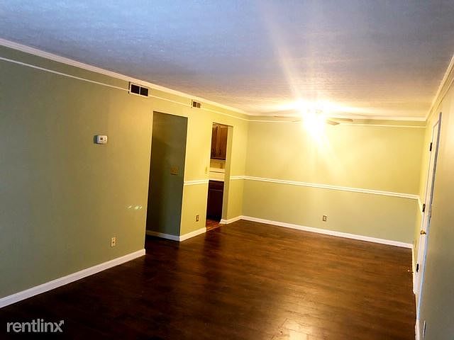 Living Room - Dining Area