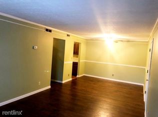 4510 Landside Dr APT 5, Louisville, KY 40220