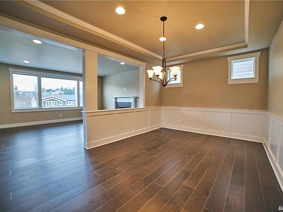 4th image of 23024 SE 52nd St